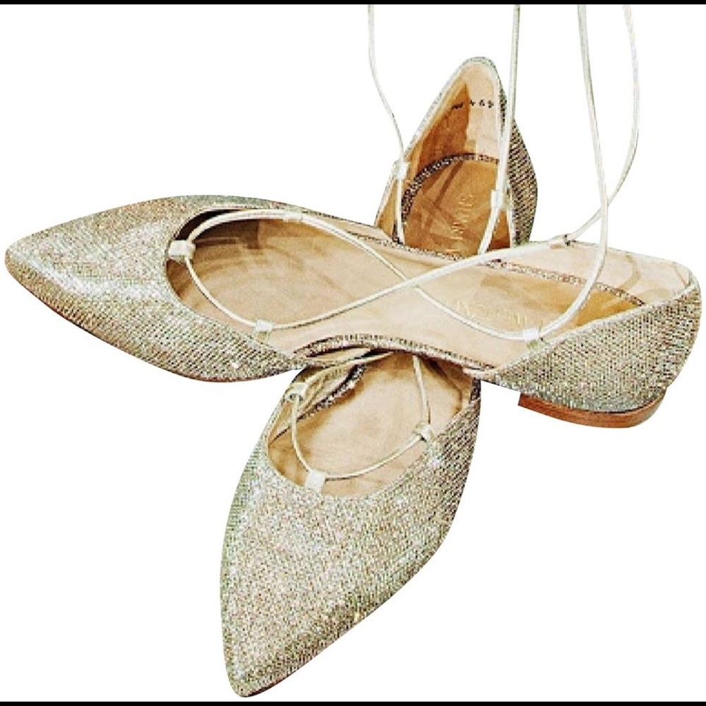 Stuart Weitzman 'Gilligan' Pointy Toe Ghillie New!